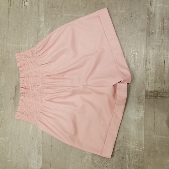 💕TRINA TURK💕 Baristo Short ~ Leatherette Desert Rose Pink 10 NWT - Picture 10 of 15